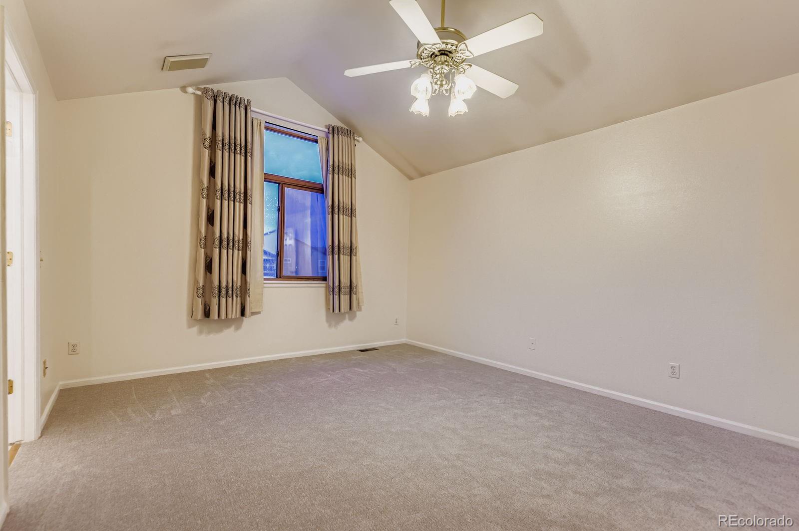 MLS Image #17 for 4035 s sable way,aurora, Colorado
