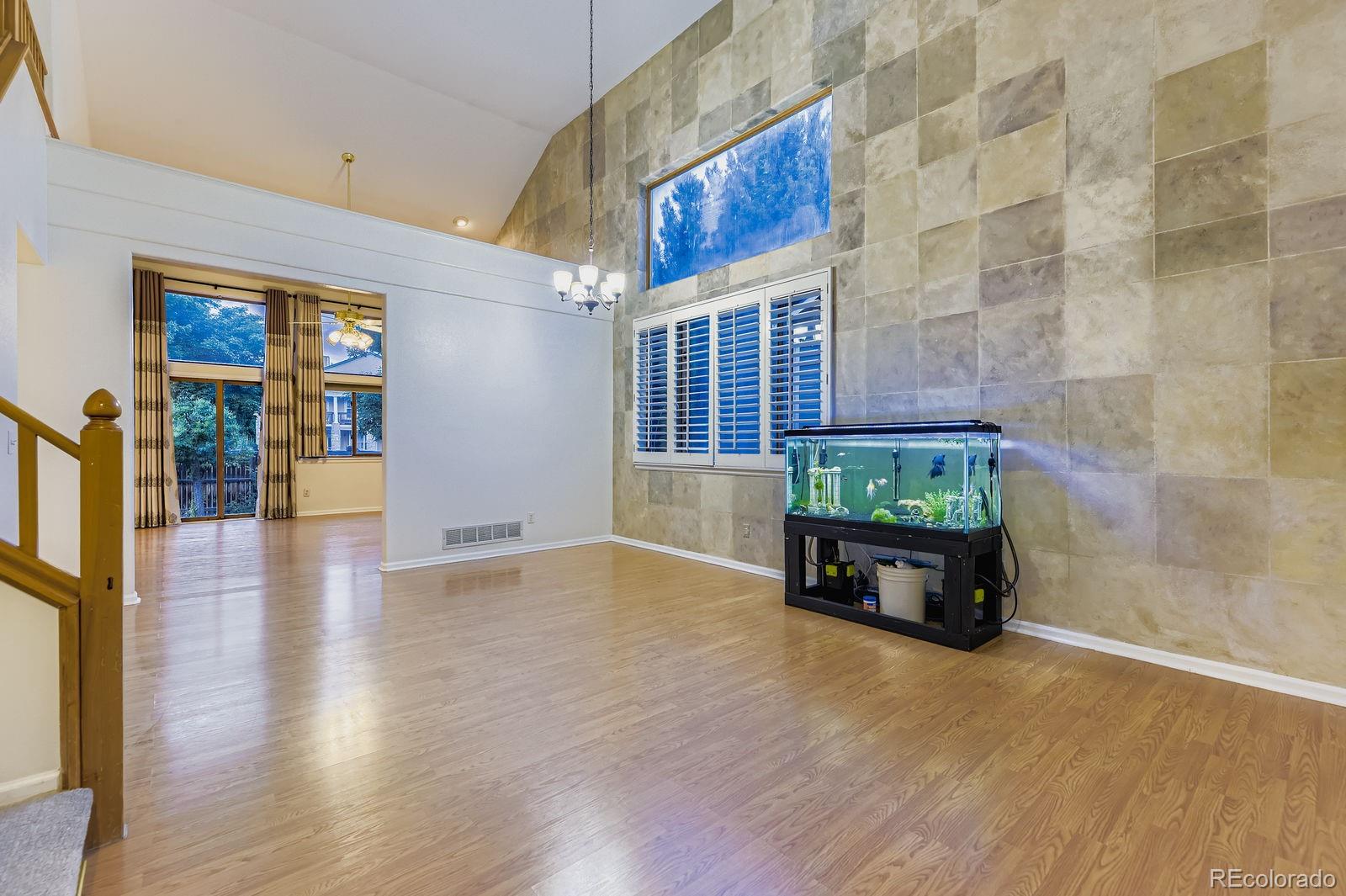 MLS Image #7 for 4035 s sable way,aurora, Colorado