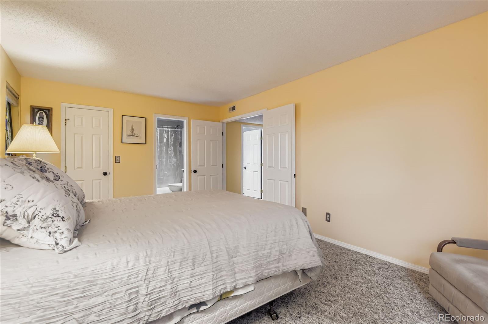 MLS Image #6 for 8225 e fairmount drive,denver, Colorado