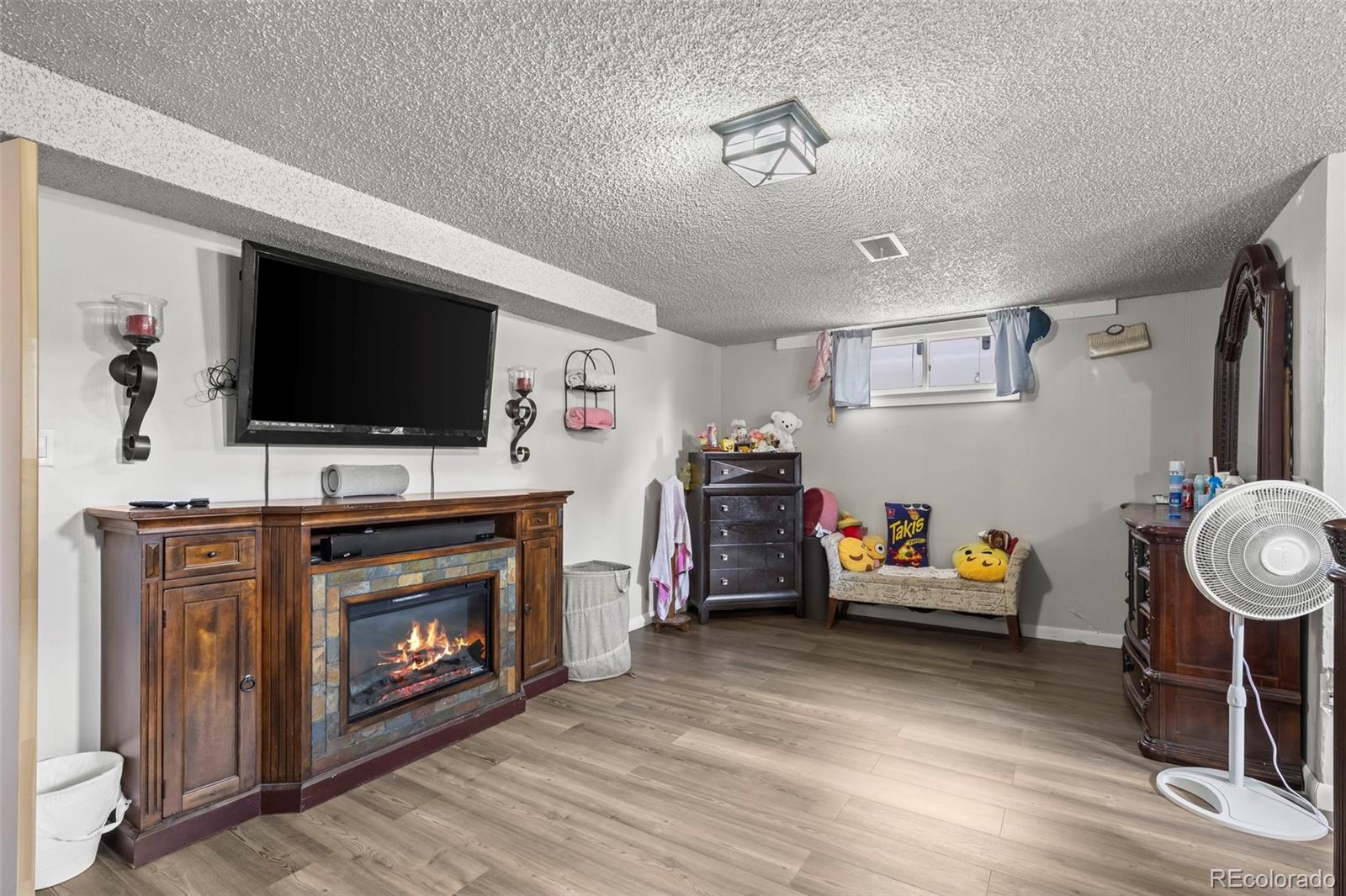 MLS Image #14 for 1008  22nd avenue court,greeley, Colorado