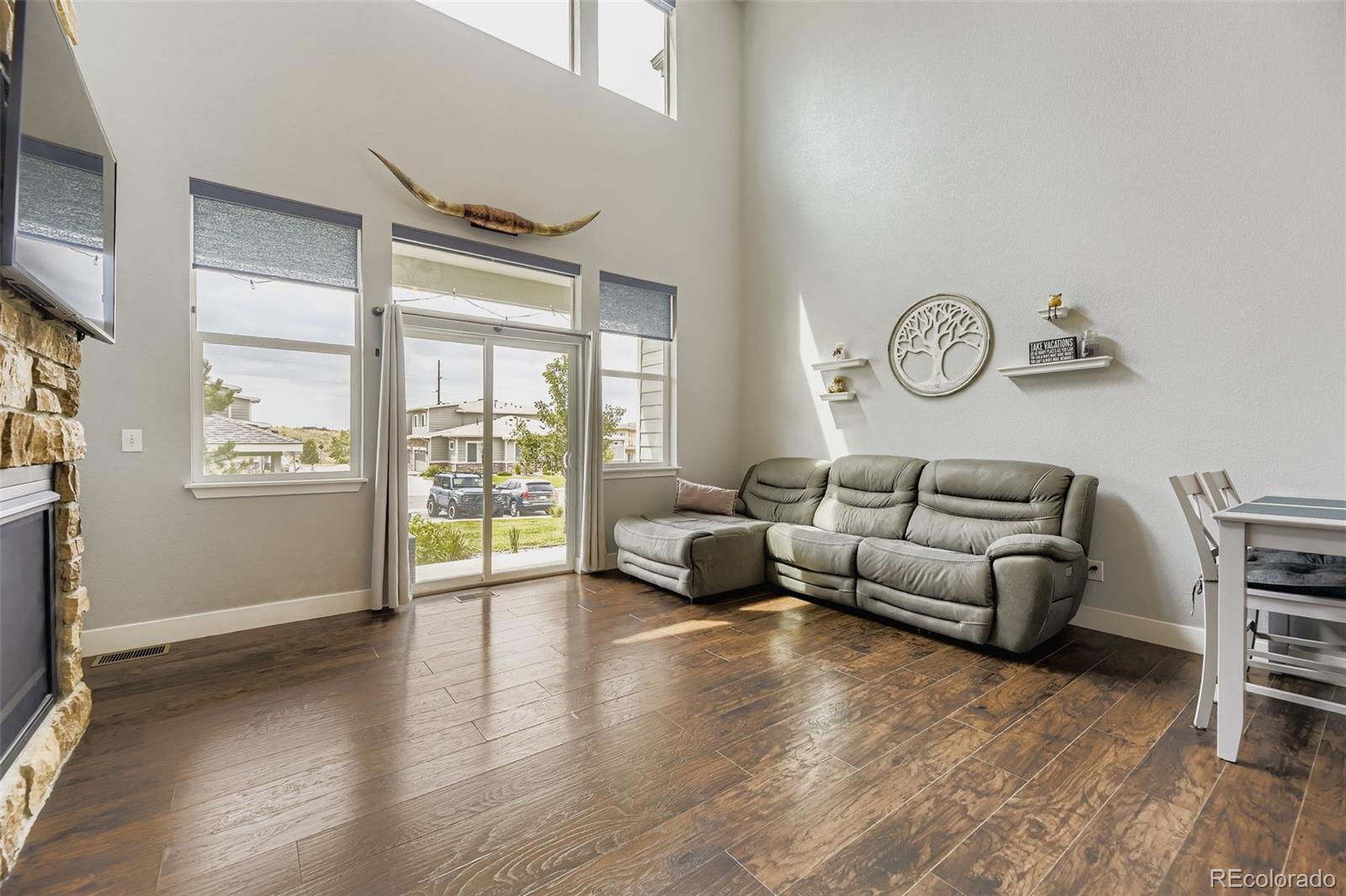 MLS Image #3 for 20296  tall forest lane,parker, Colorado