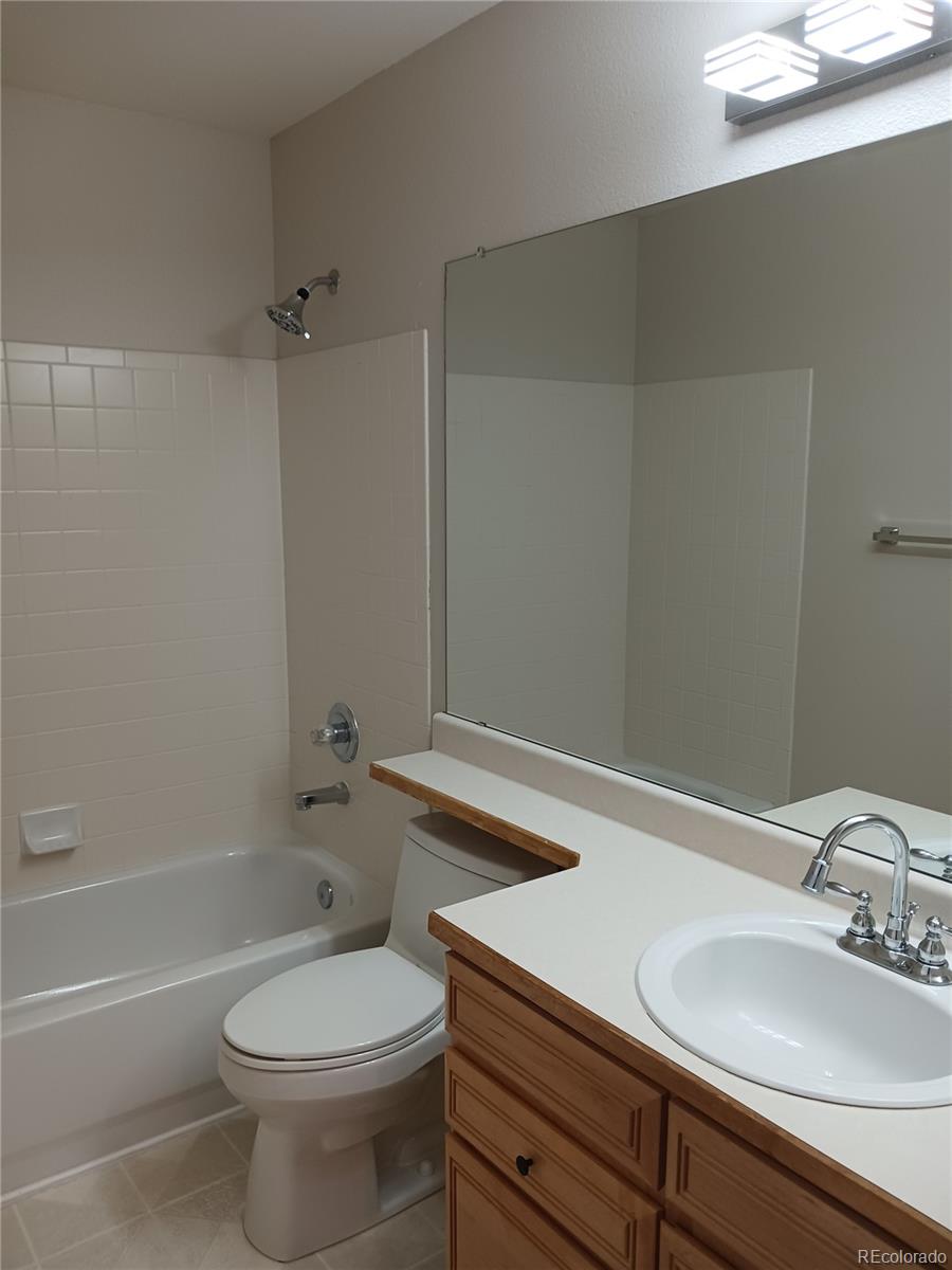 MLS Image #21 for 9488 s hackberry lane,highlands ranch, Colorado