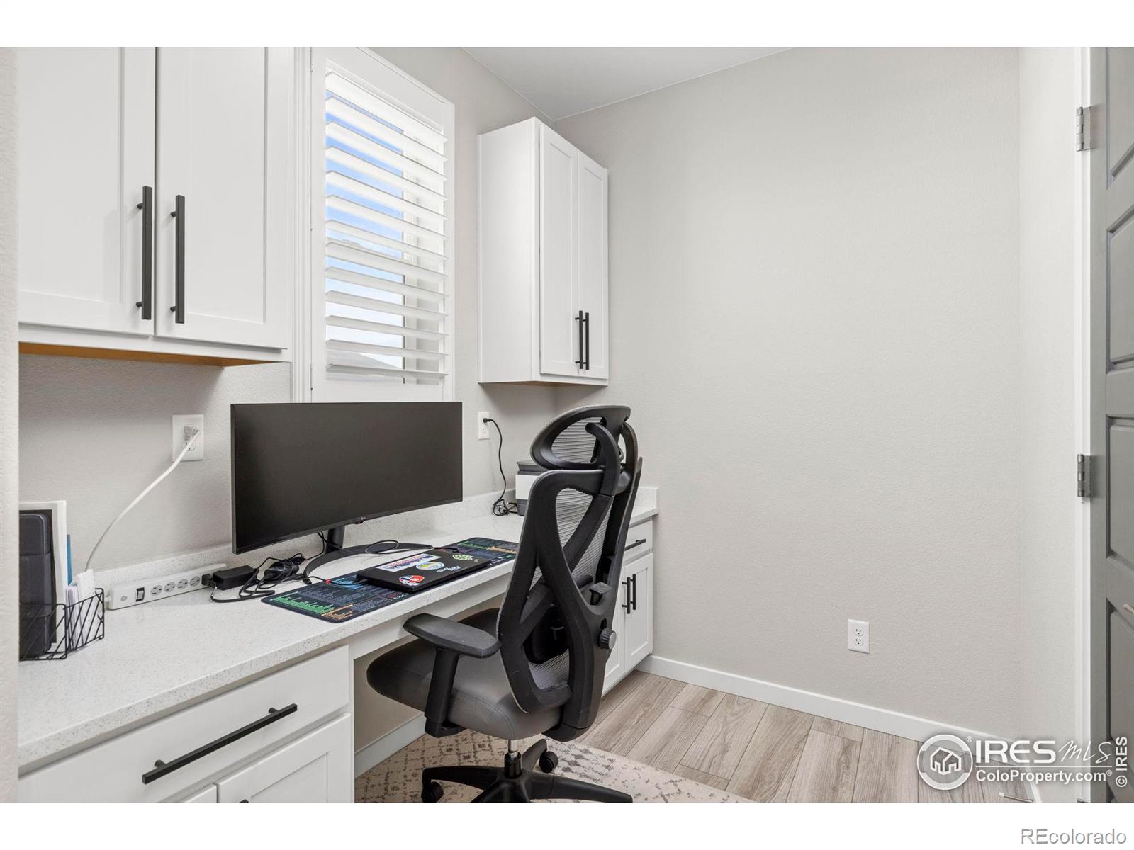 MLS Image #8 for 2526  doe ridge way,johnstown, Colorado
