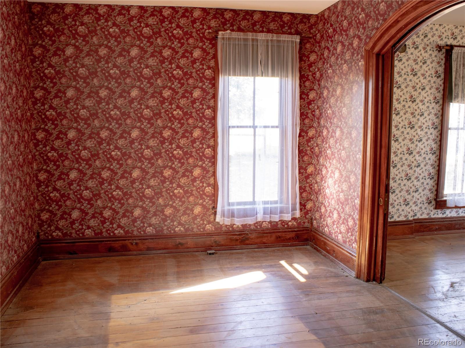 MLS Image #11 for 2306 e 1st street,loveland, Colorado