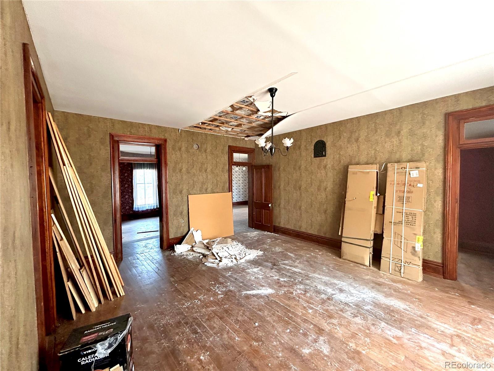 MLS Image #7 for 2306 e 1st street,loveland, Colorado