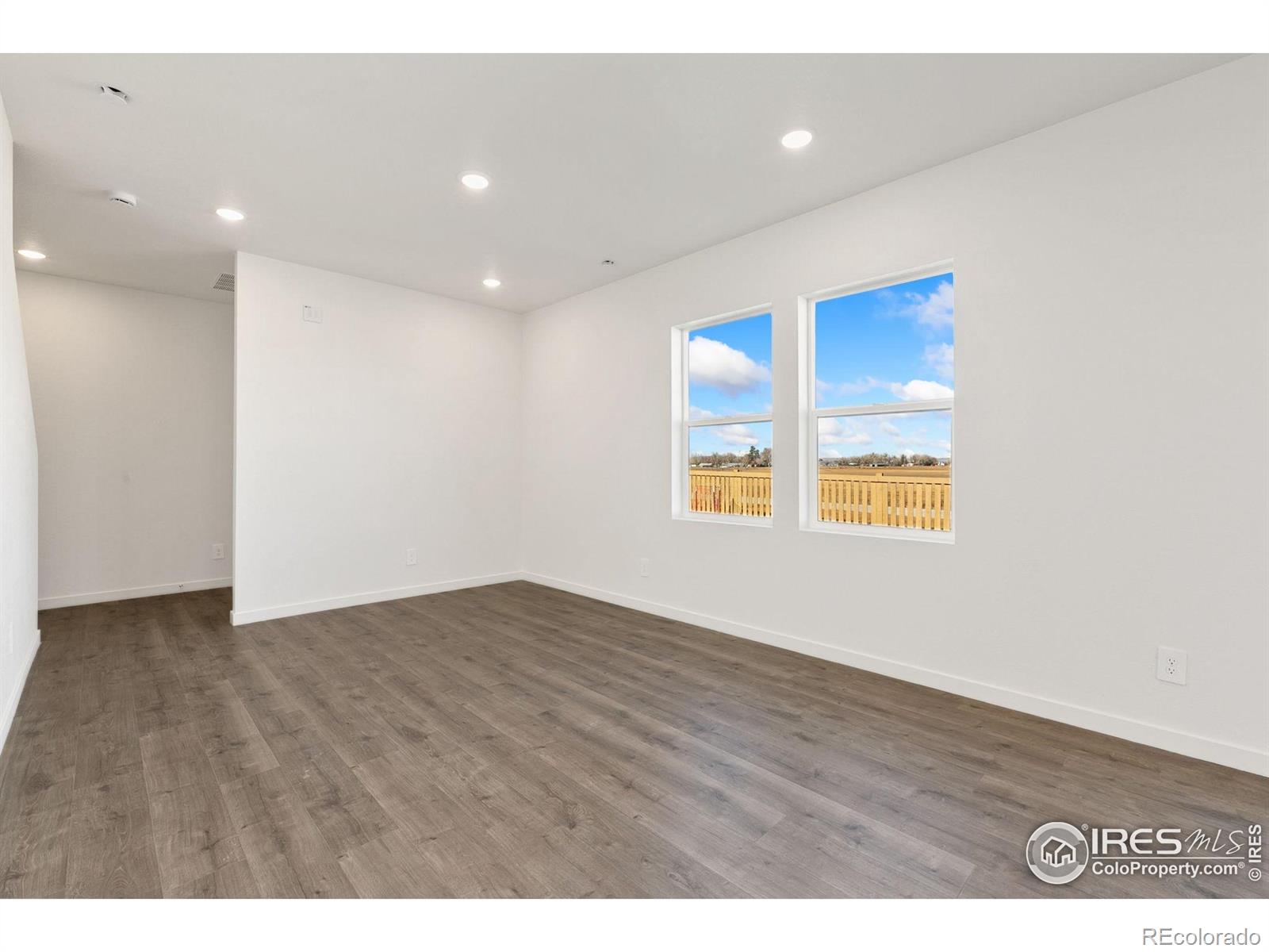 MLS Image #6 for 7195  gateway crossing street,wellington, Colorado