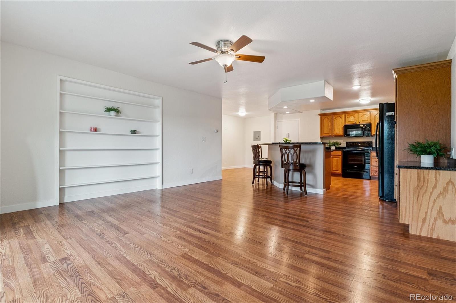 MLS Image #19 for 9335 e center avenue,denver, Colorado