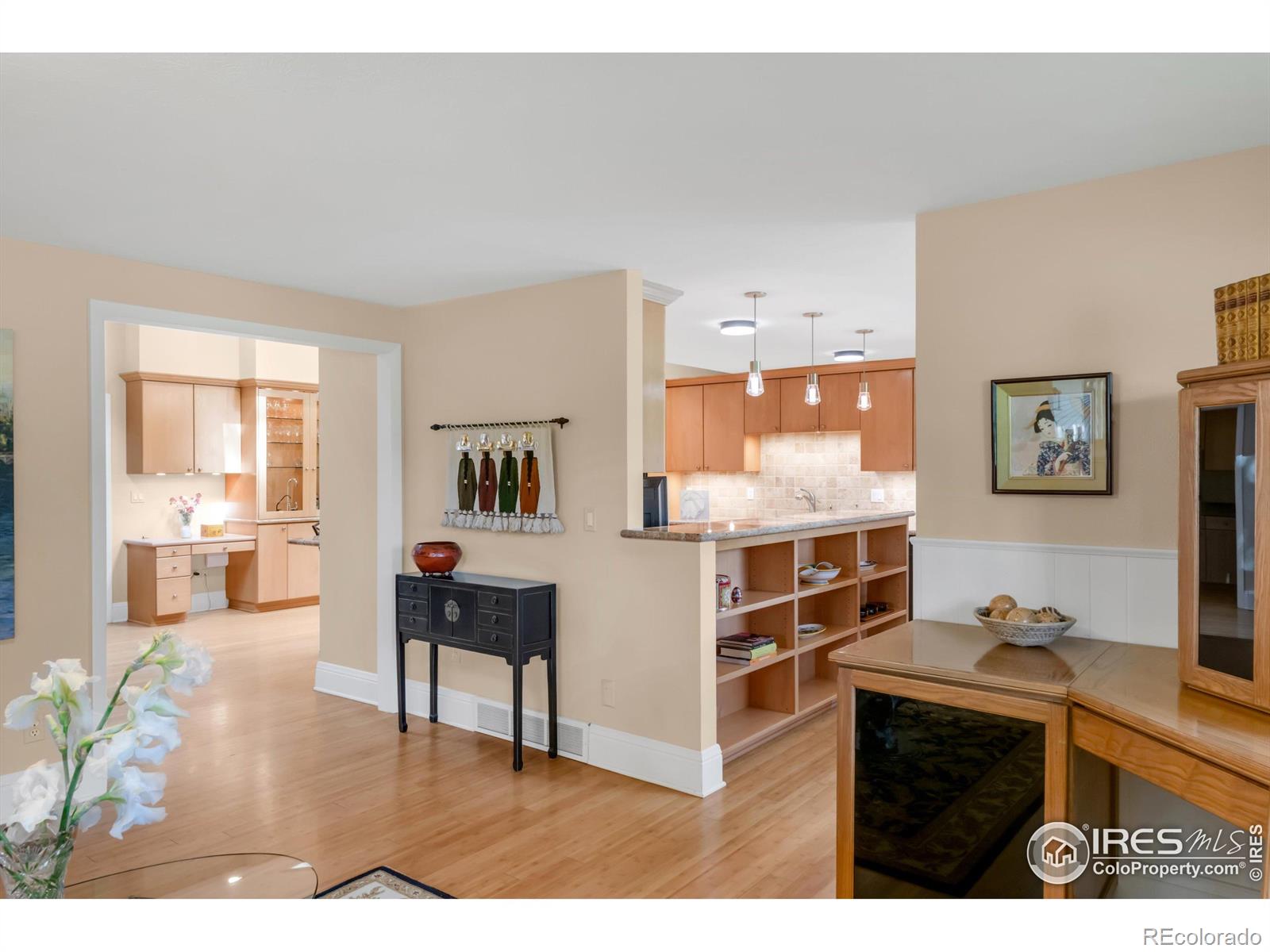 MLS Image #18 for 1409  old tale road,boulder, Colorado