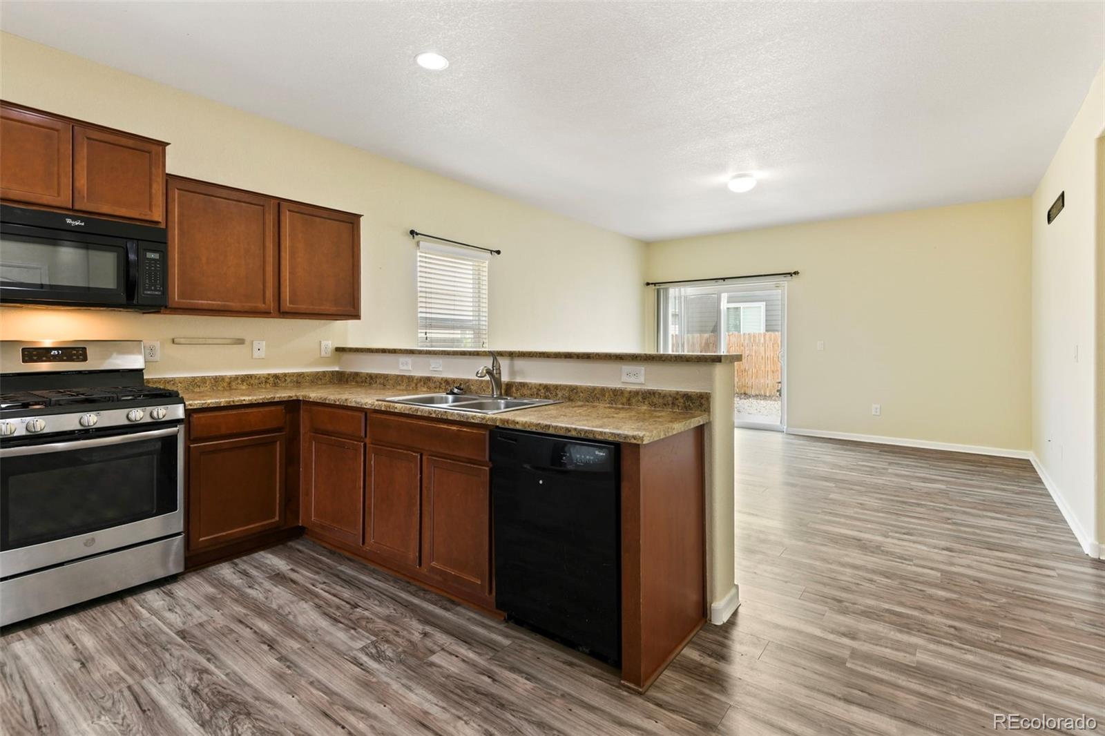 MLS Image #10 for 362  westin avenue,brighton, Colorado