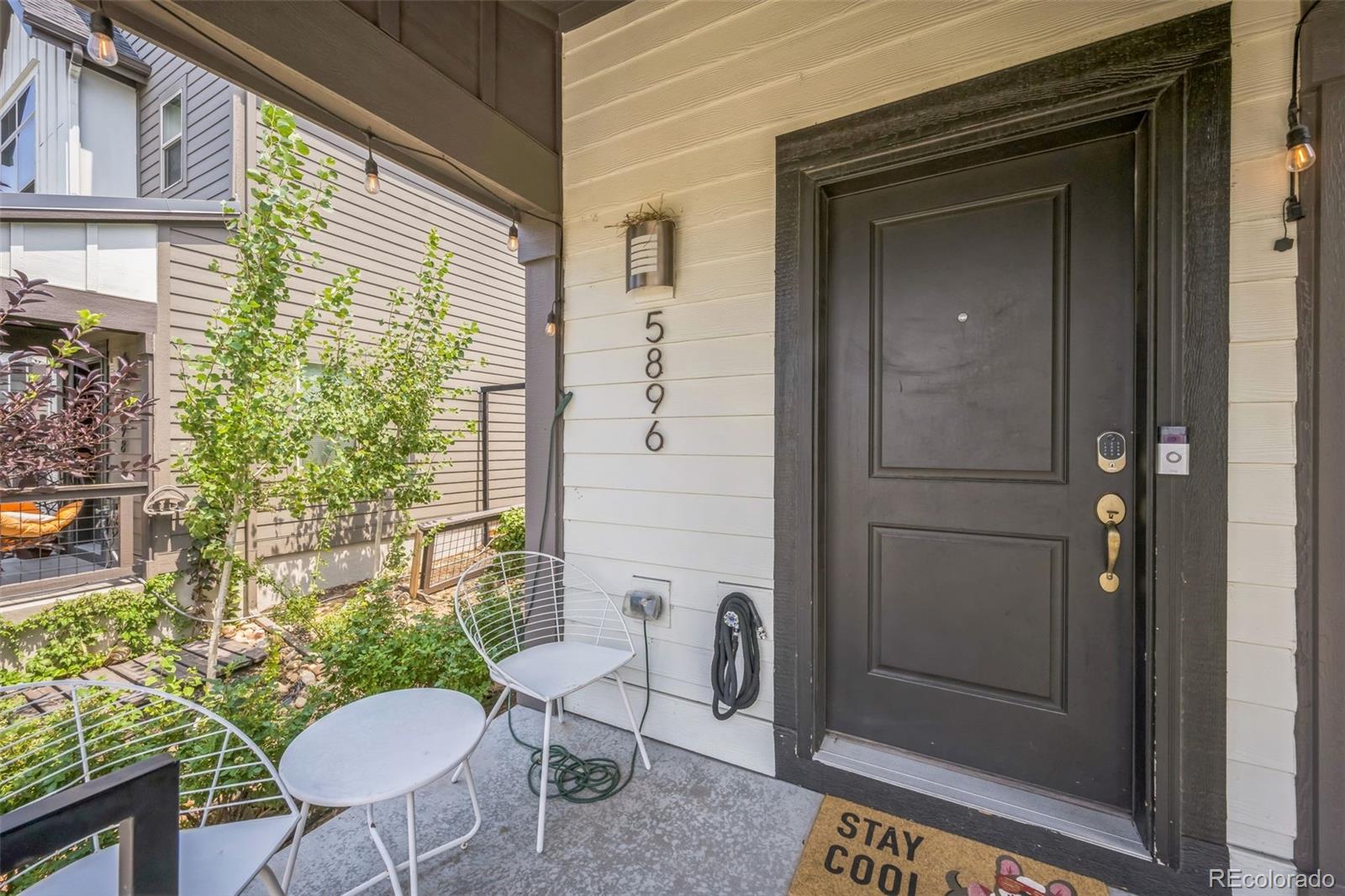 MLS Image #3 for 5896  central park boulevard,denver, Colorado