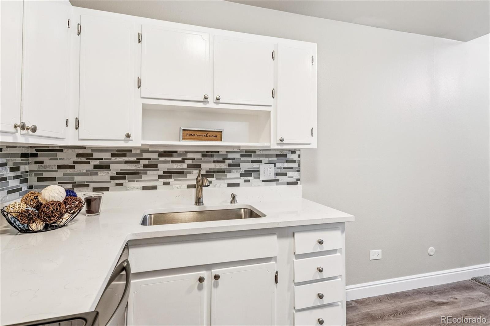 MLS Image #8 for 720 s clinton street,denver, Colorado