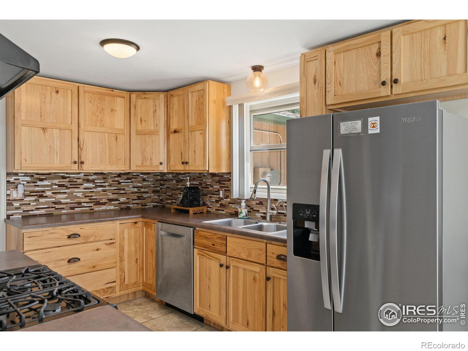MLS Image #3 for 677  gayla court,loveland, Colorado