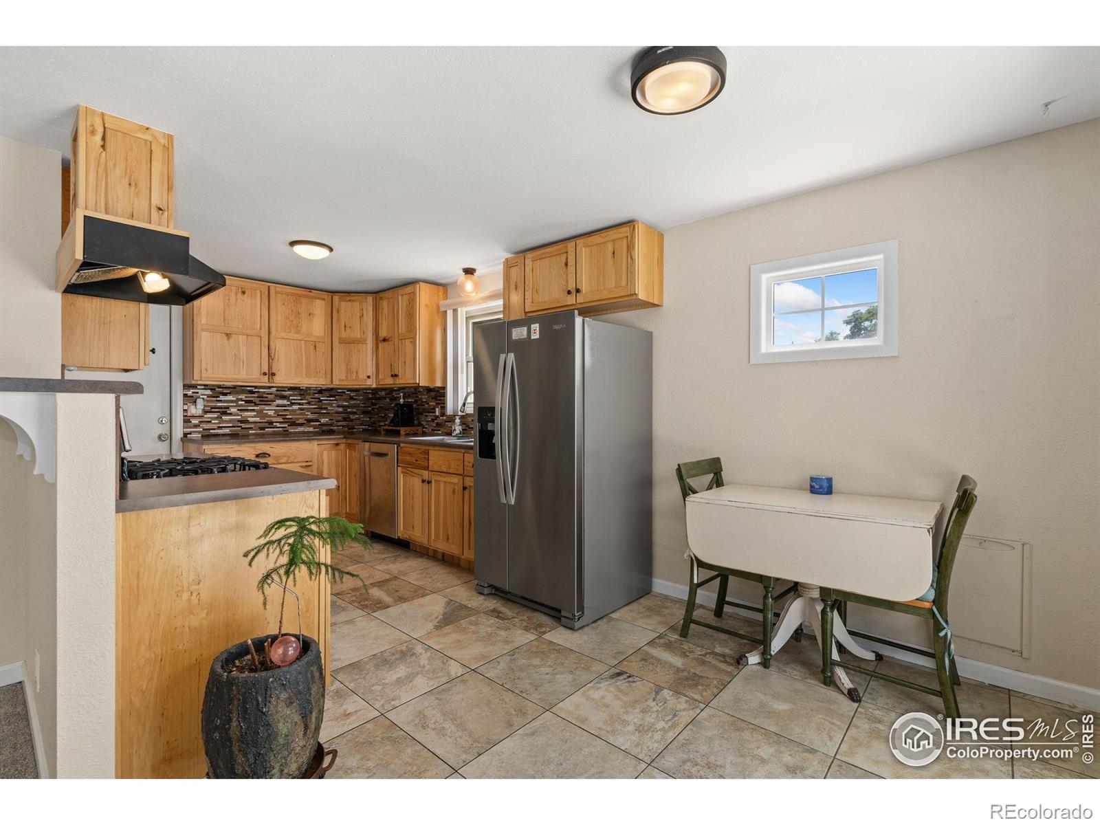 MLS Image #6 for 677  gayla court,loveland, Colorado