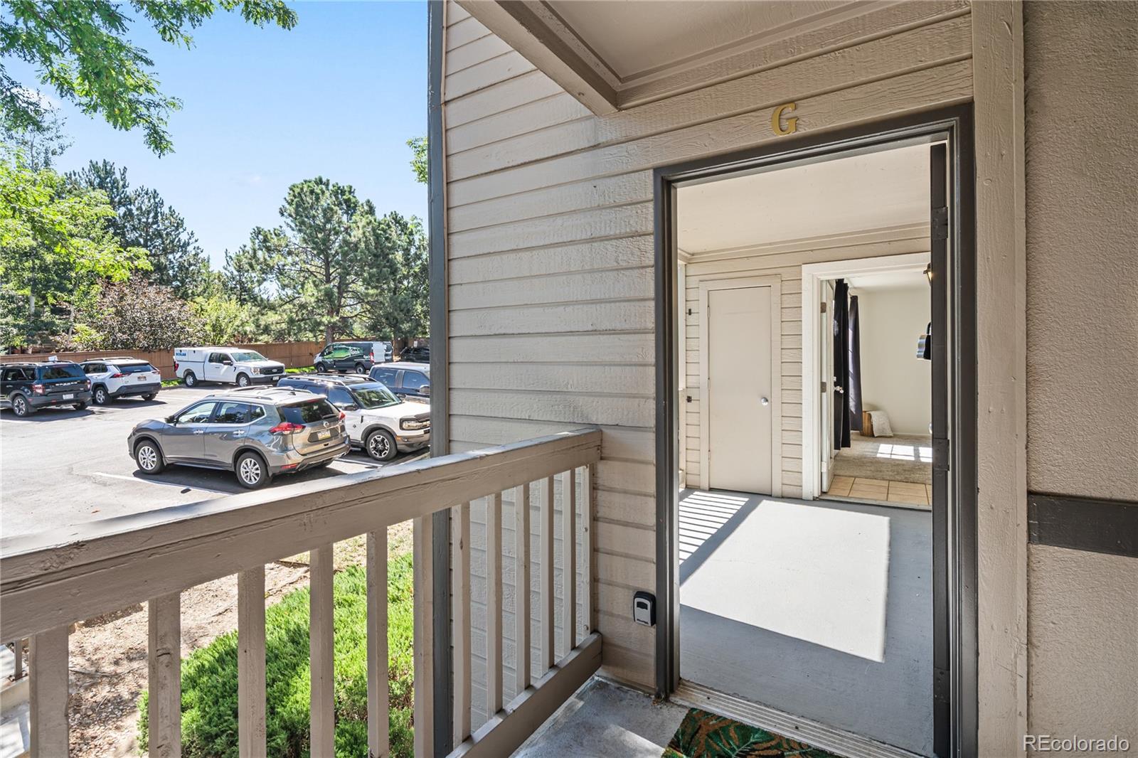 MLS Image #3 for 9212 e arbor circle g,englewood, Colorado