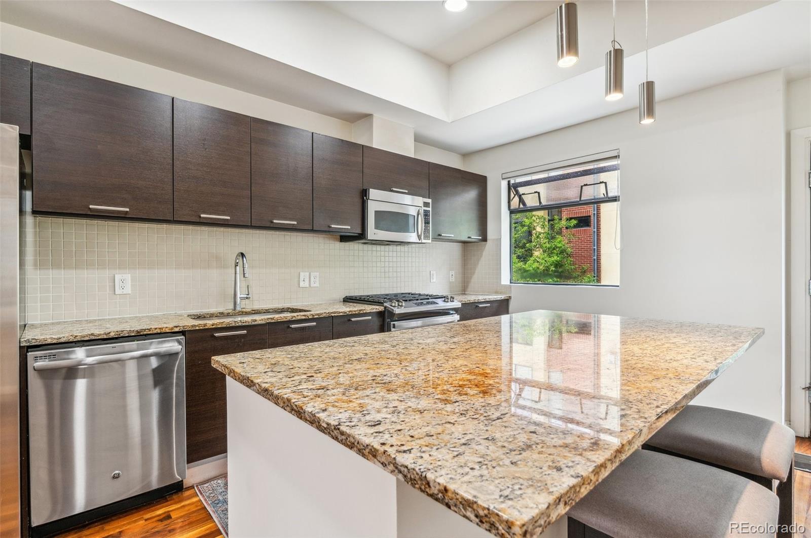 MLS Image #9 for 2325  walnut street,denver, Colorado