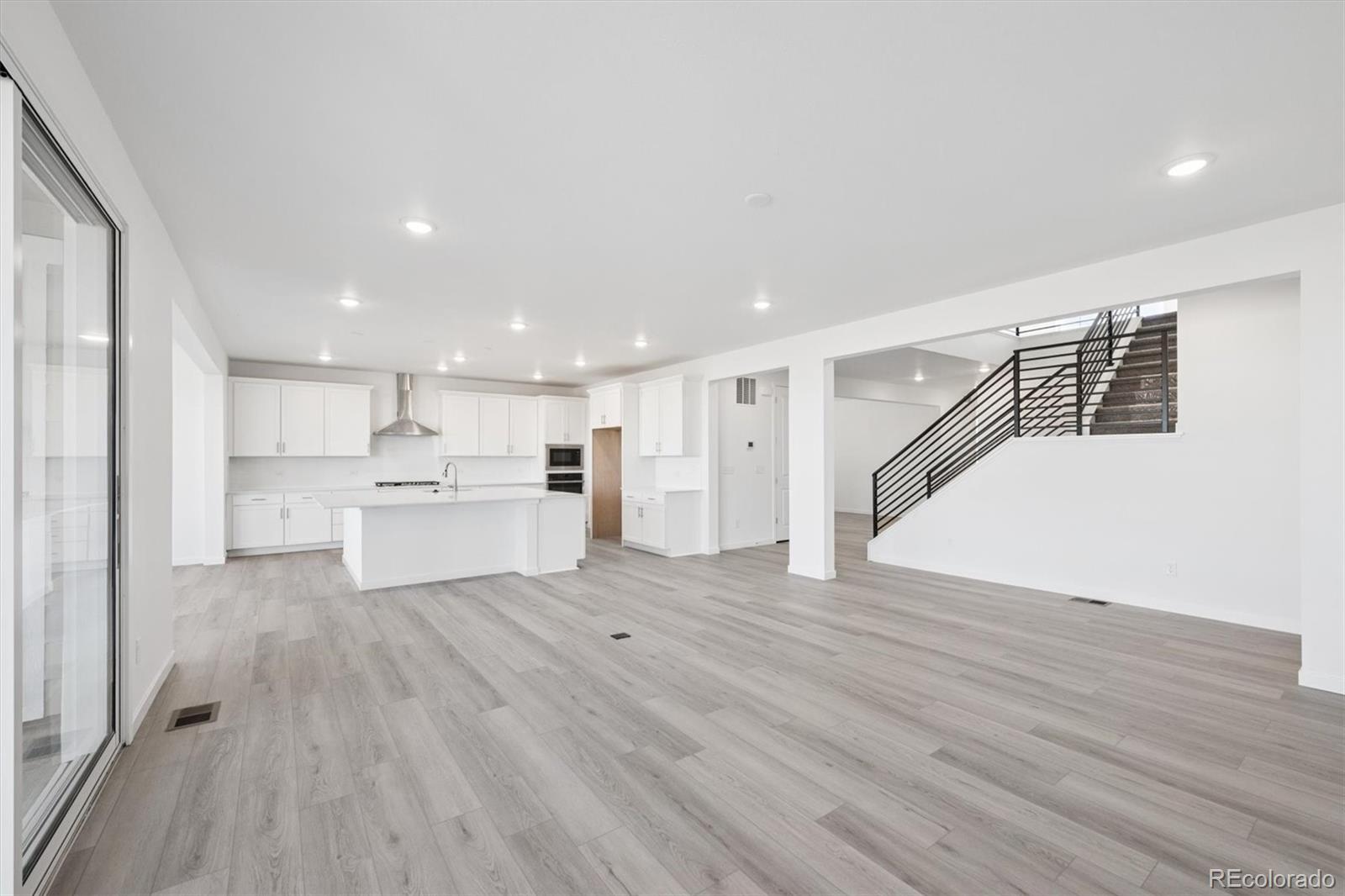 MLS Image #5 for 5701  wayfarer circle,firestone, Colorado