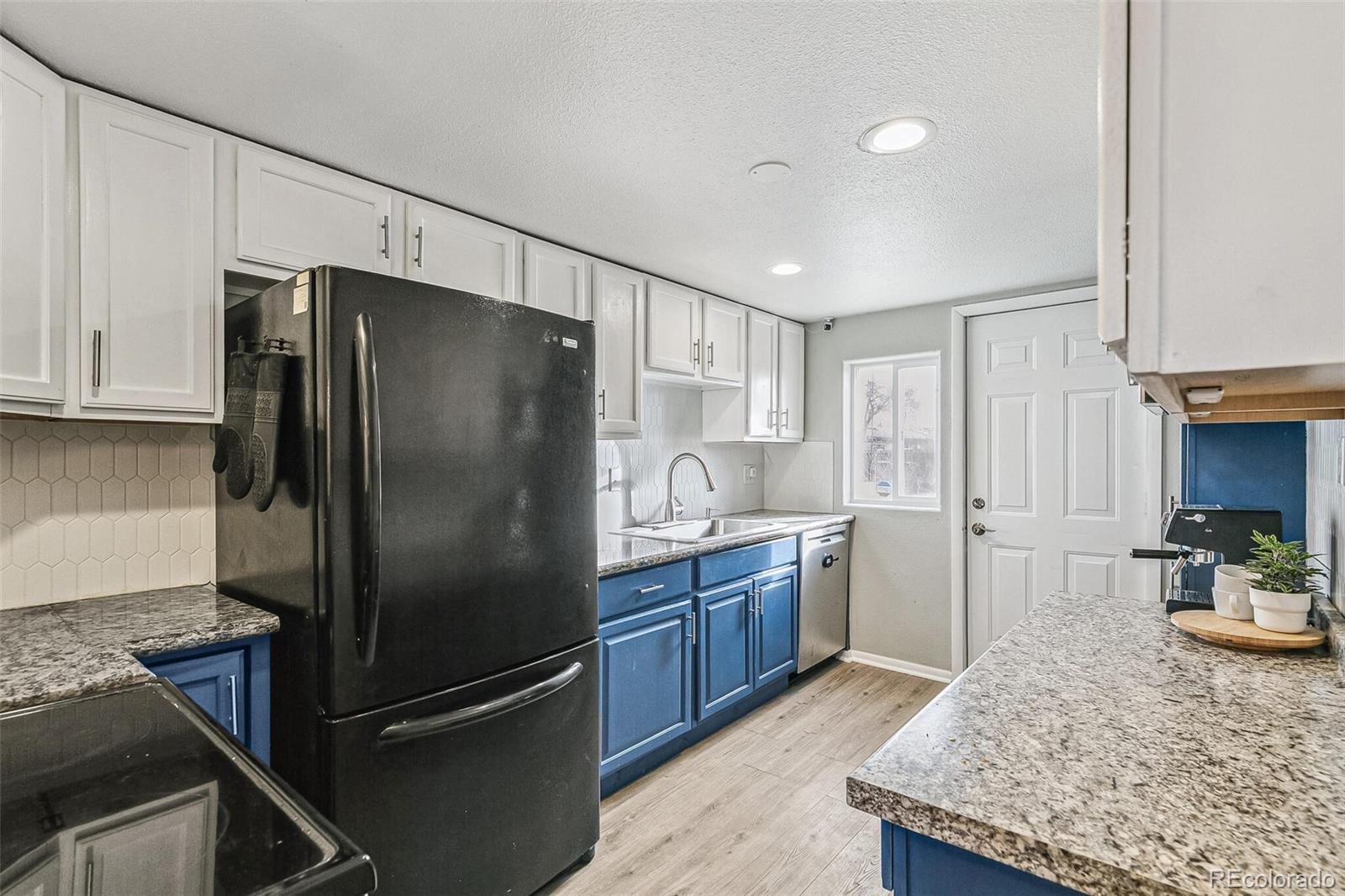 MLS Image #10 for 1970  willow street,denver, Colorado