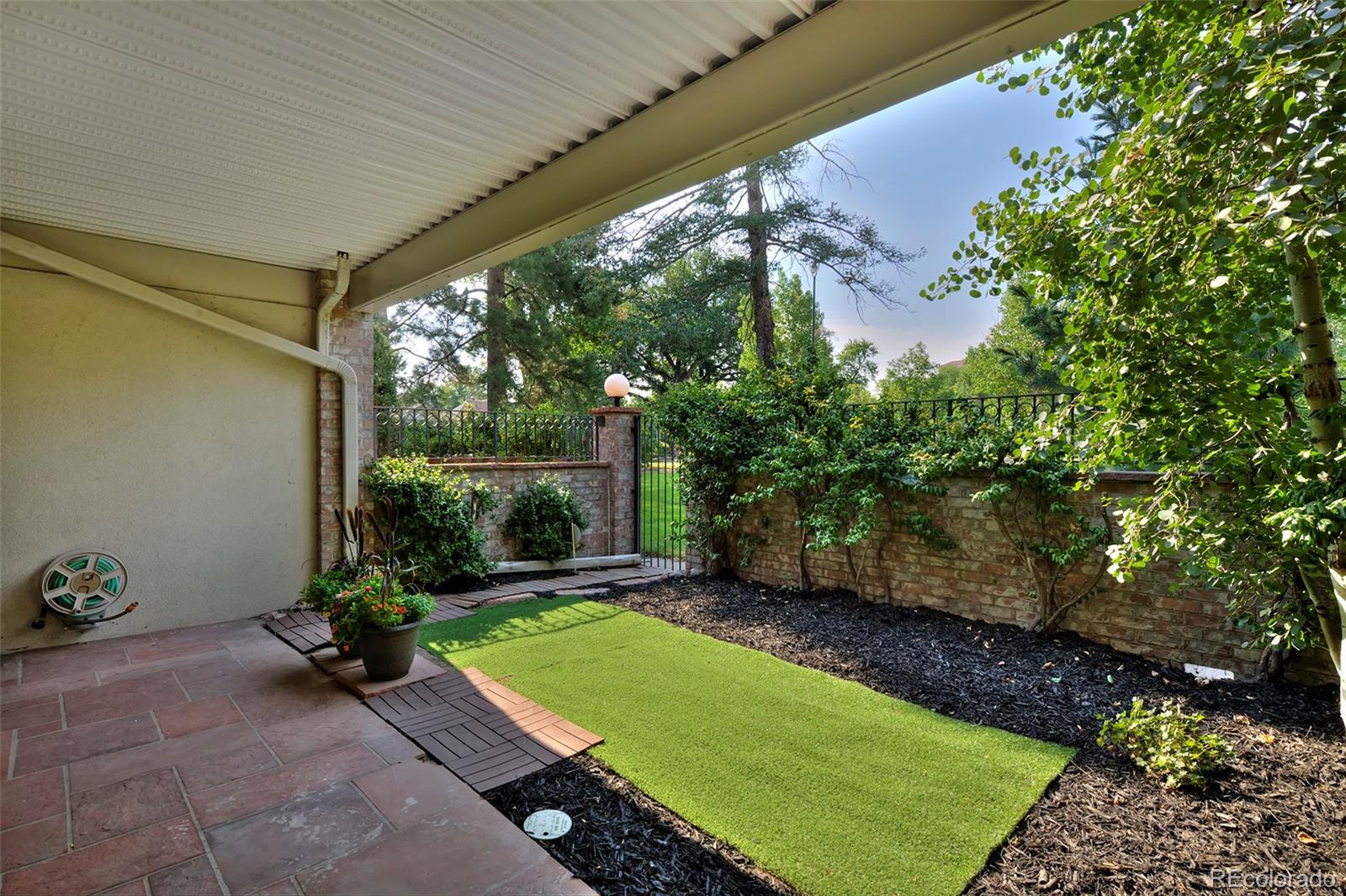 MLS Image #23 for 375 n ogden street,denver, Colorado