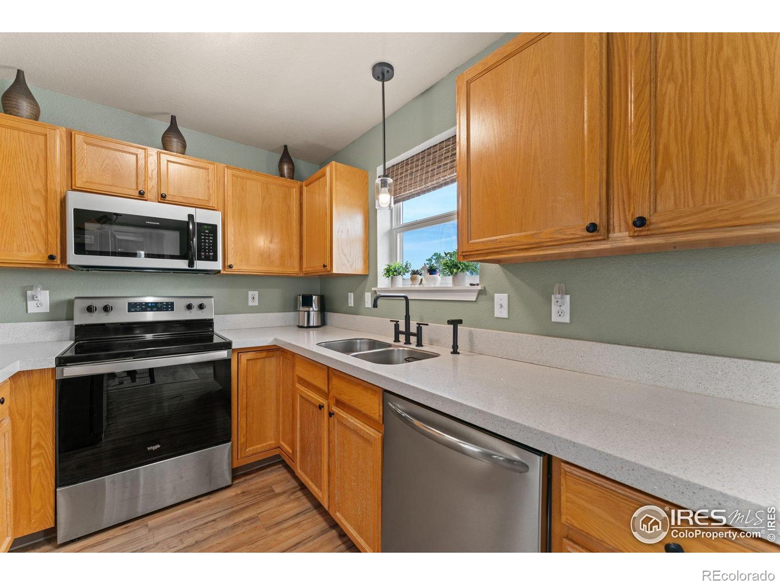 MLS Image #6 for 422  sterling lane,dacono, Colorado