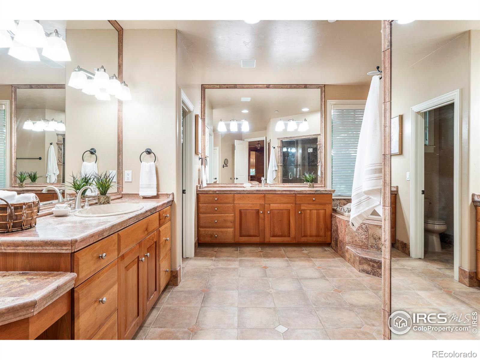 MLS Image #20 for 10515  mooring road,longmont, Colorado