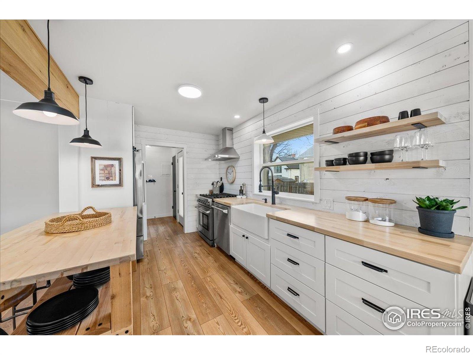 MLS Image #11 for 321  2nd street,windsor, Colorado
