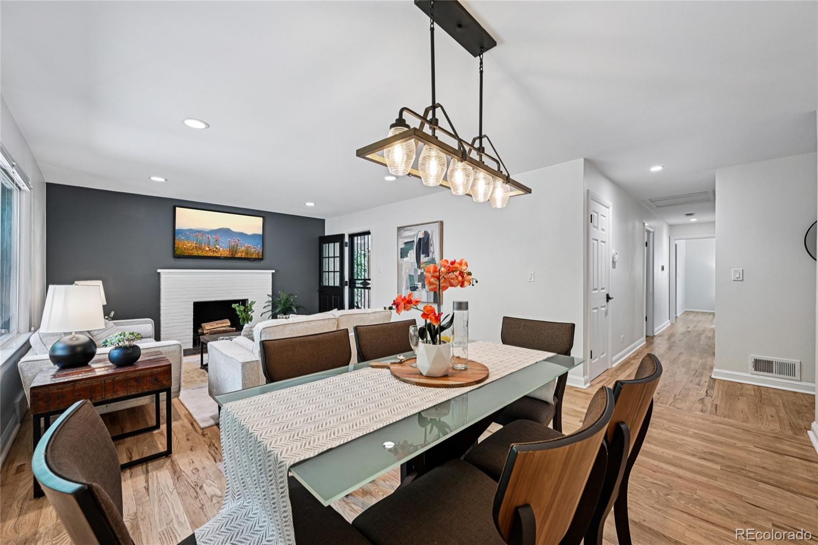 MLS Image #11 for 2201 e floyd avenue,englewood, Colorado