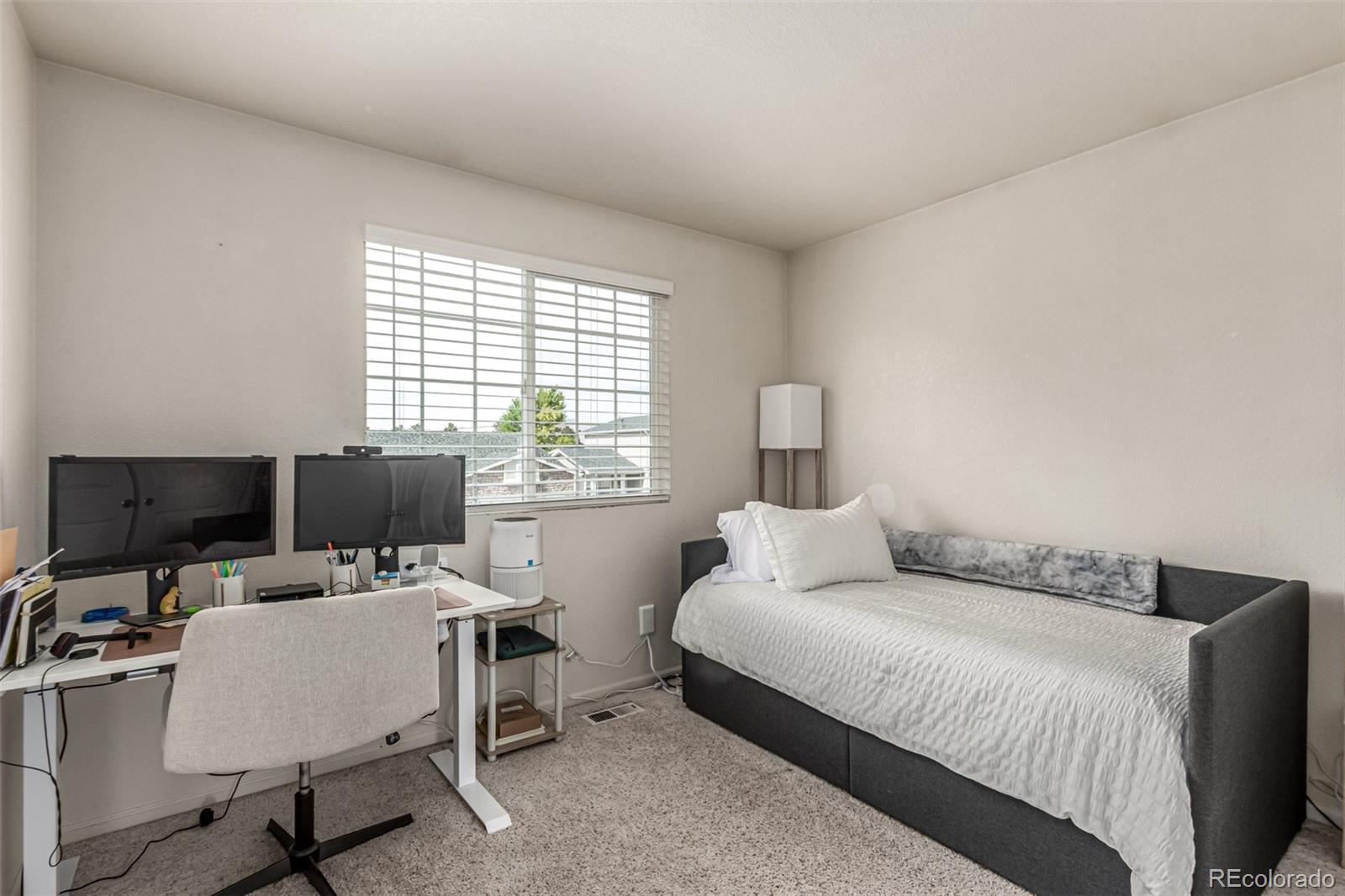 MLS Image #24 for 2039  espana way,aurora, Colorado