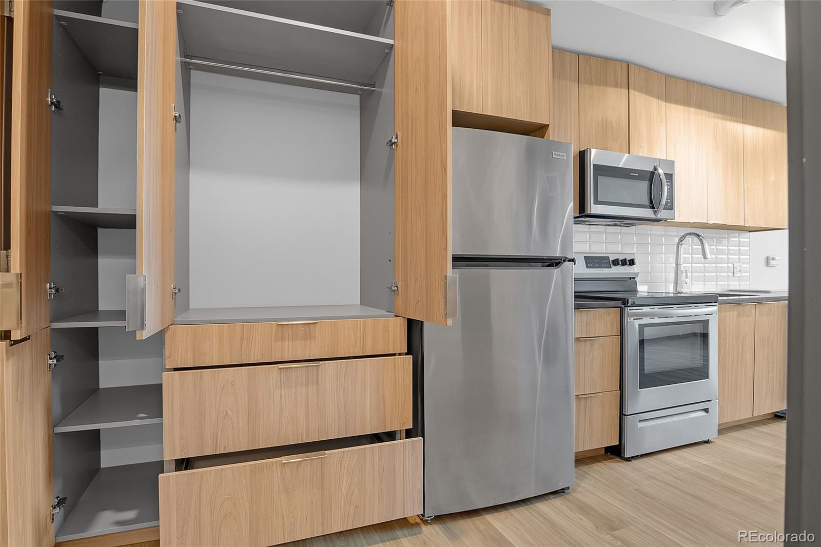 MLS Image #4 for 603  inca street 303,denver, Colorado