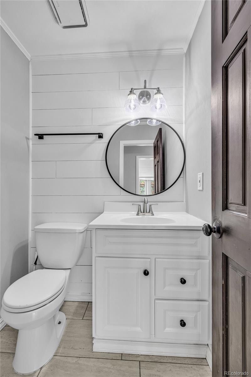 MLS Image #18 for 3963 w temple place,denver, Colorado