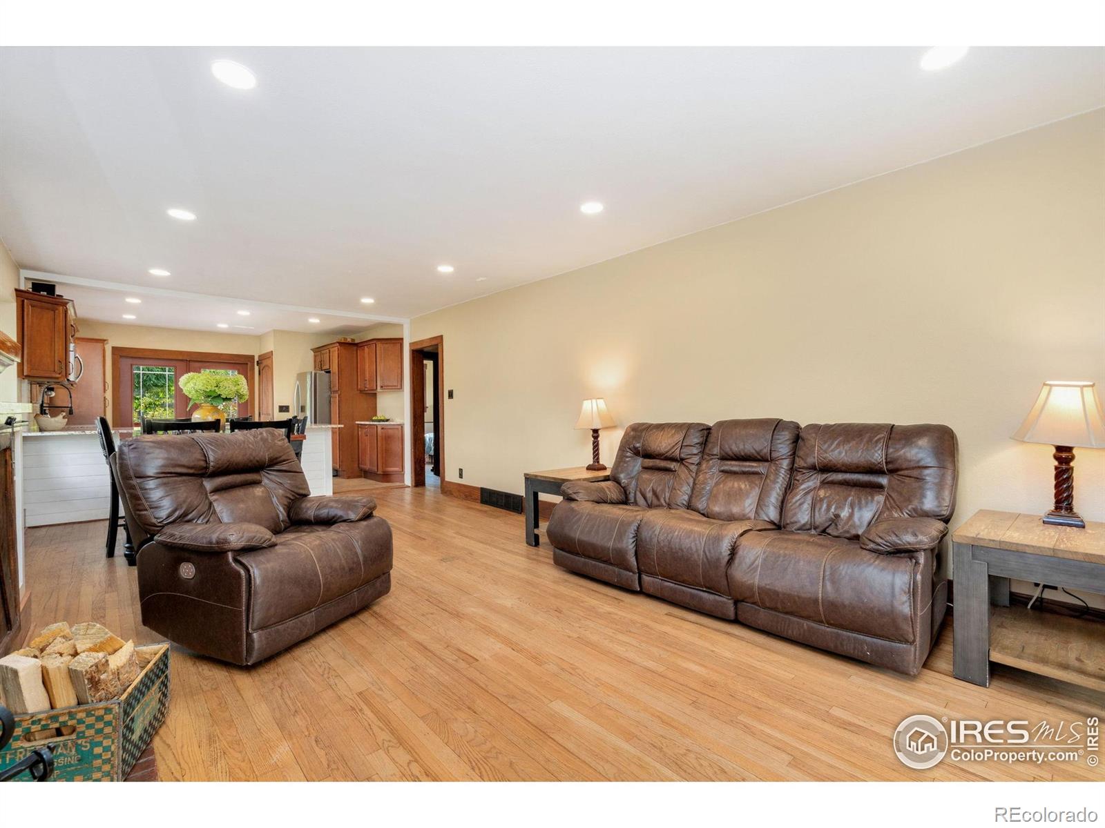 MLS Image #11 for 3027 n overland trail,laporte, Colorado