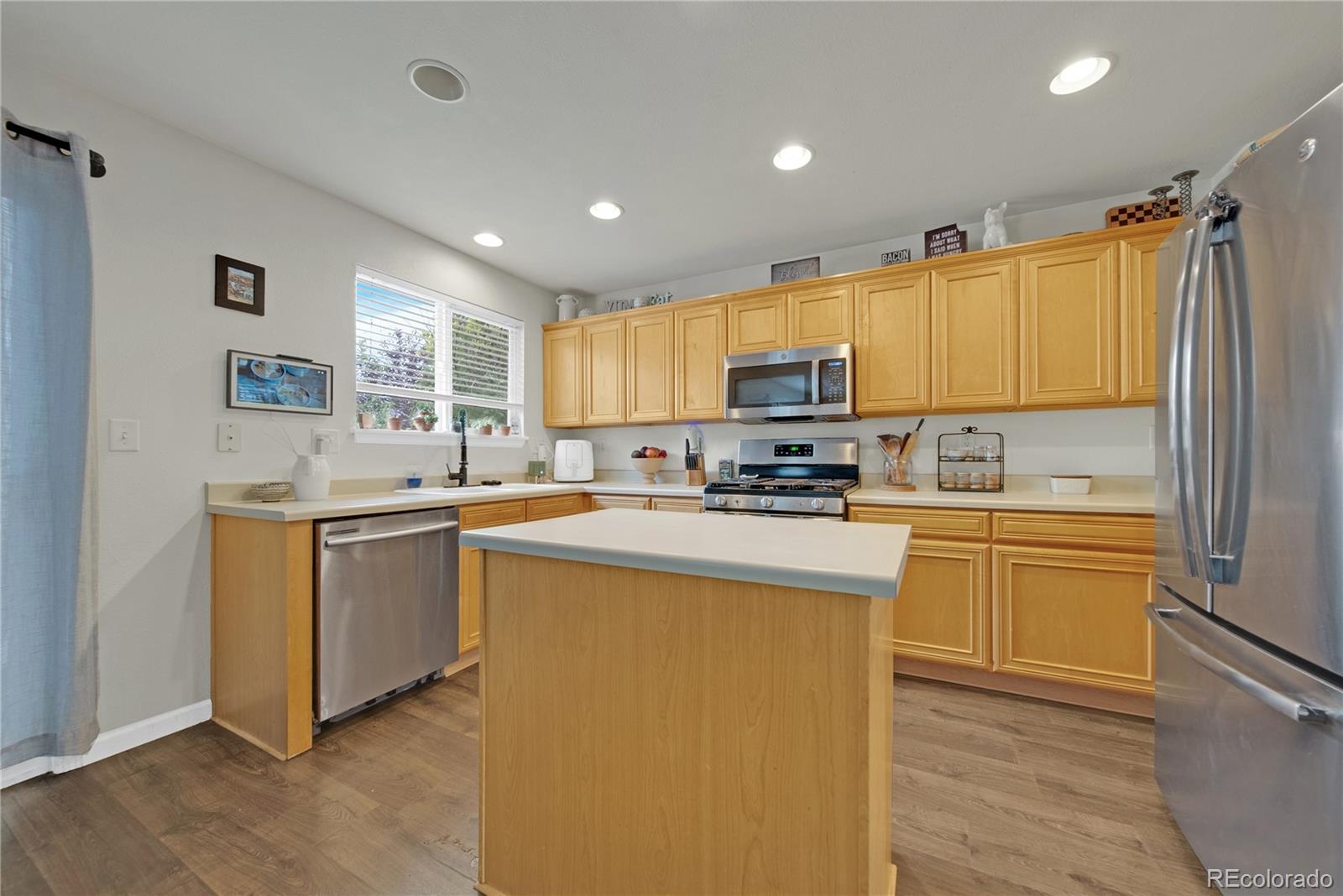 MLS Image #5 for 5292  goldfinch street,brighton, Colorado
