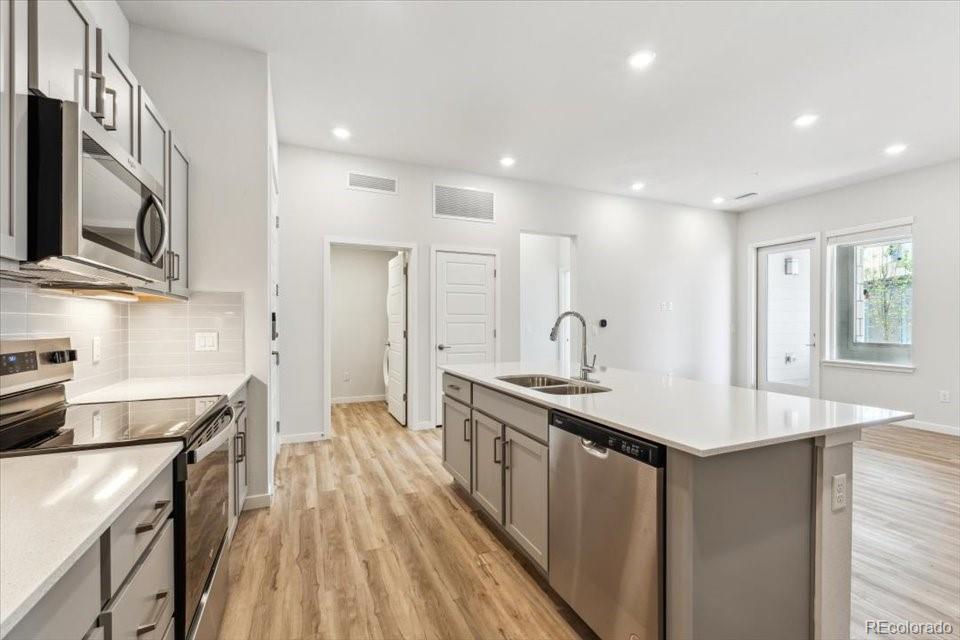 MLS Image #0 for 485  interlocken boulevard,broomfield, Colorado