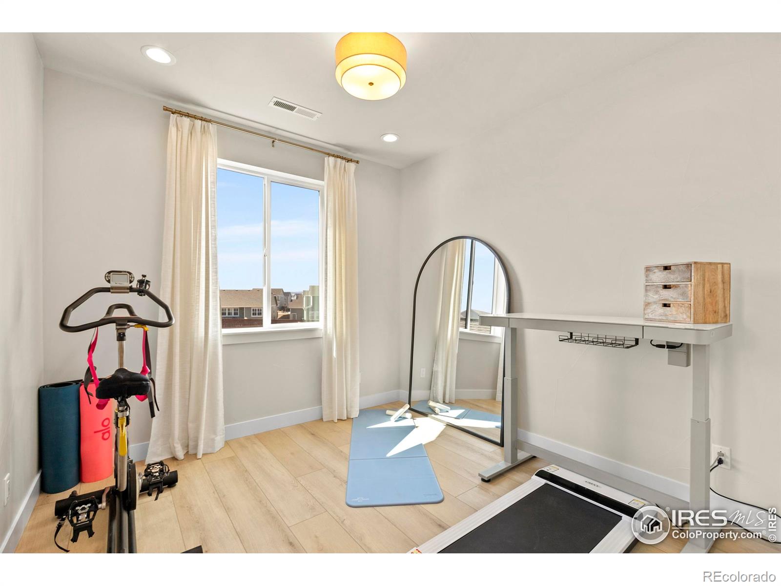 MLS Image #30 for 1728  center pivot drive,windsor, Colorado