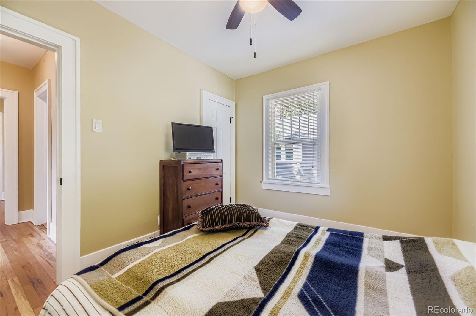 MLS Image #10 for 4159 s sherman street,englewood, Colorado
