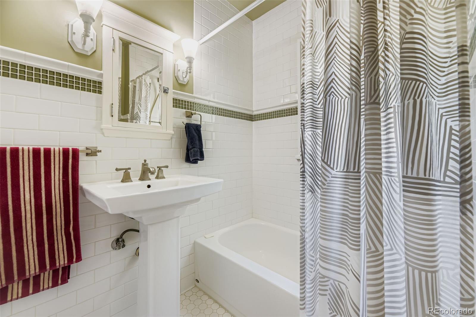 MLS Image #11 for 4159 s sherman street,englewood, Colorado