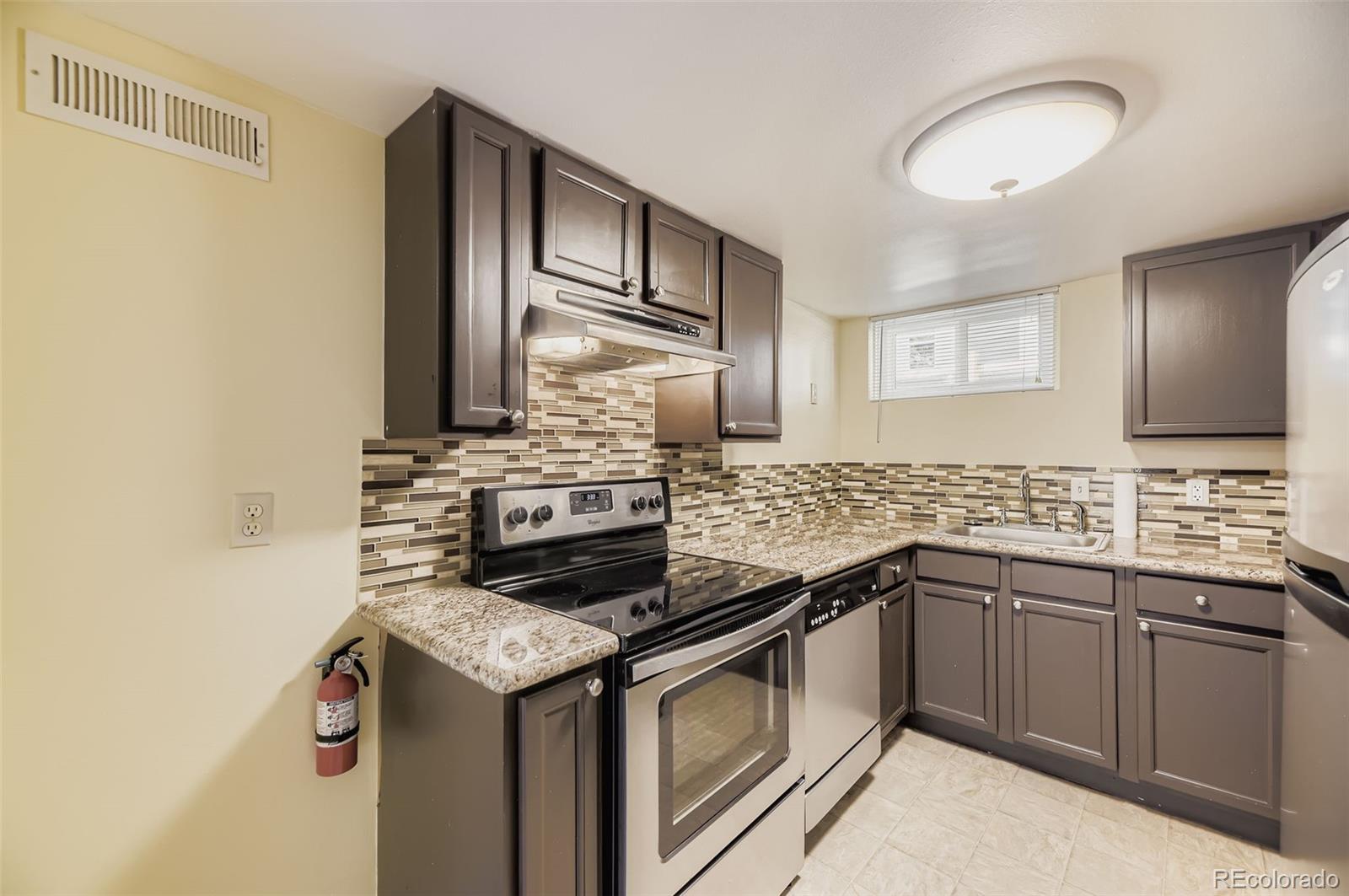MLS Image #15 for 4159 s sherman street,englewood, Colorado