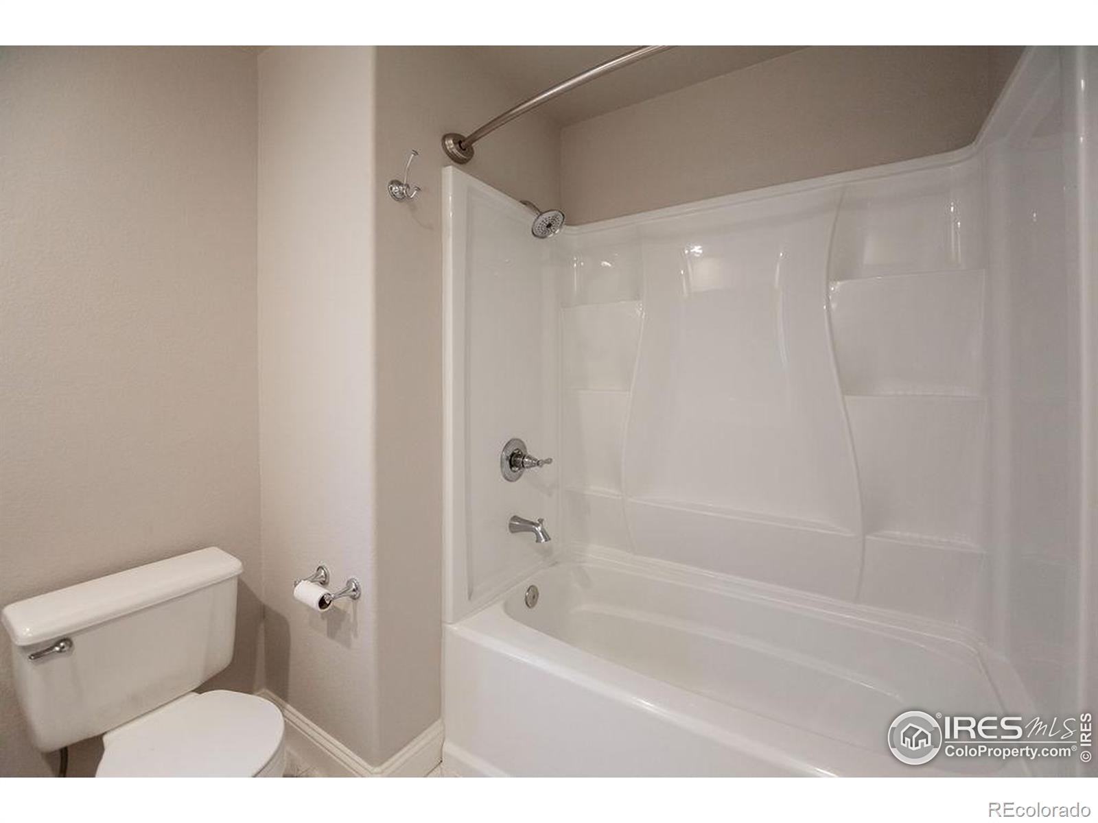 MLS Image #17 for 2032  glenmoor drive,fort collins, Colorado