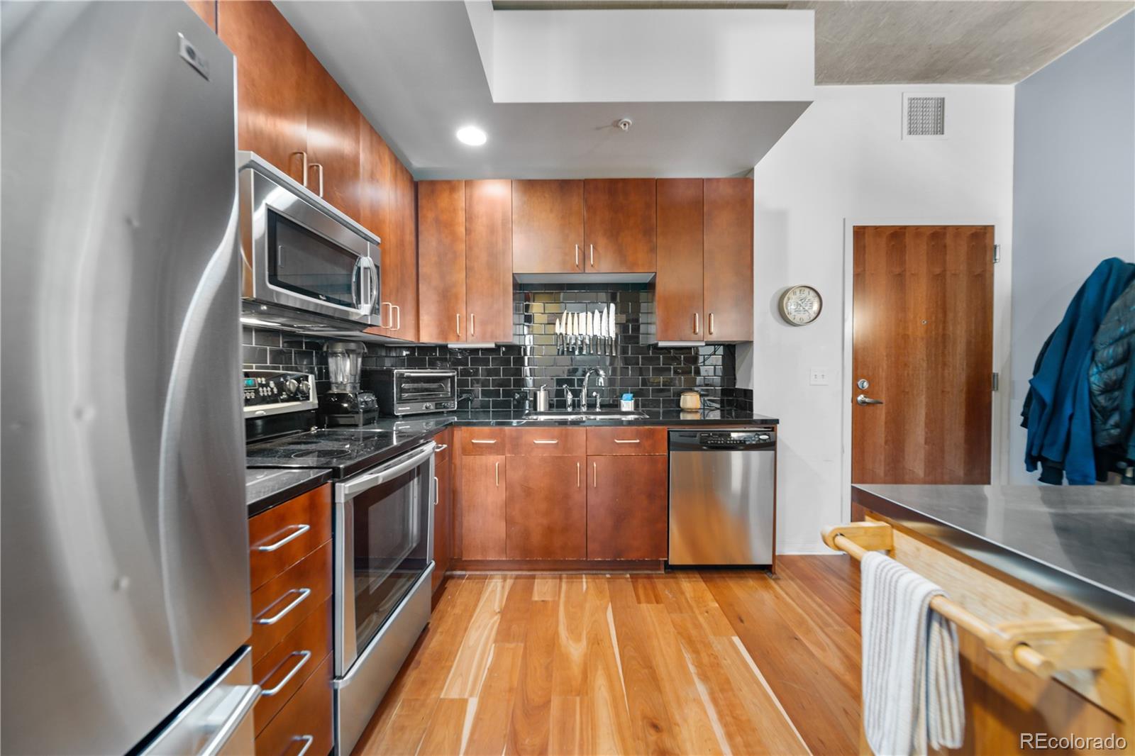 MLS Image #10 for 1700  bassett street,denver, Colorado
