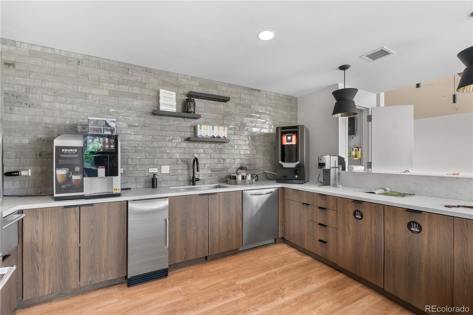MLS Image #29 for 1700  bassett street,denver, Colorado