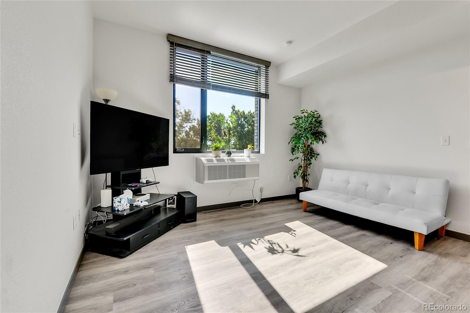MLS Image #12 for 603  inca street 301,denver, Colorado