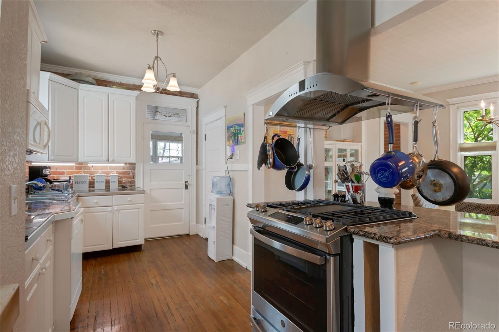 MLS Image #12 for 3732  alcott street,denver, Colorado