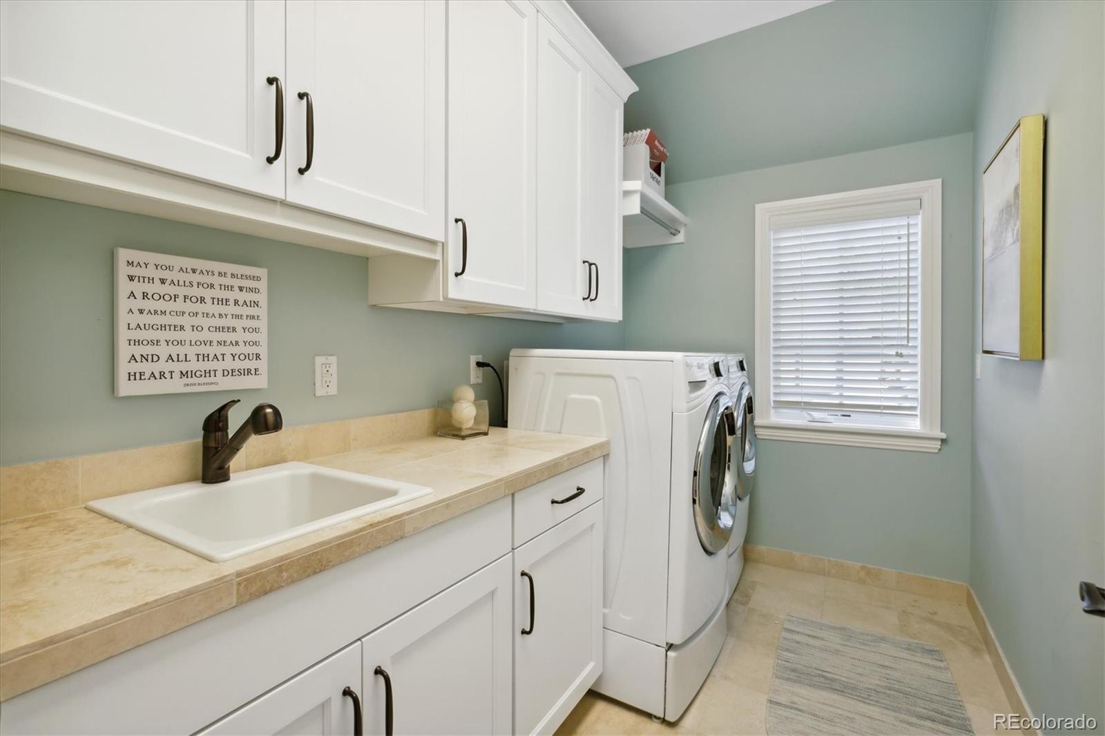 MLS Image #15 for 1124 s saint paul street,denver, Colorado