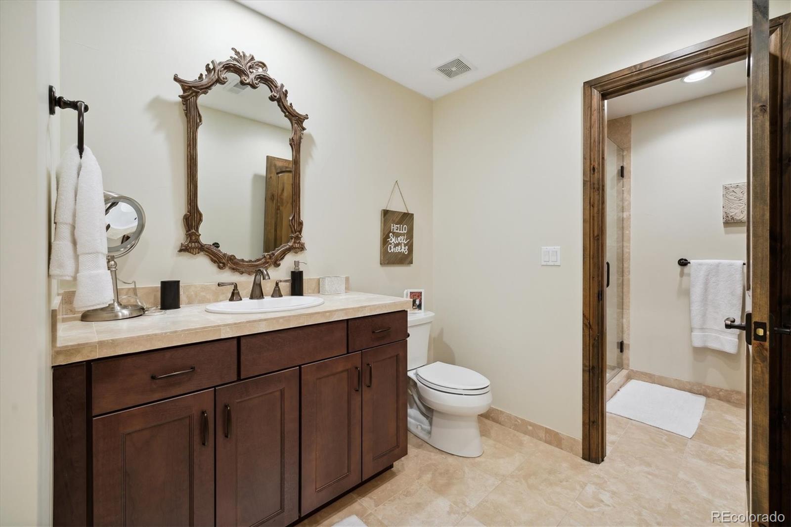 MLS Image #24 for 1124 s saint paul street,denver, Colorado