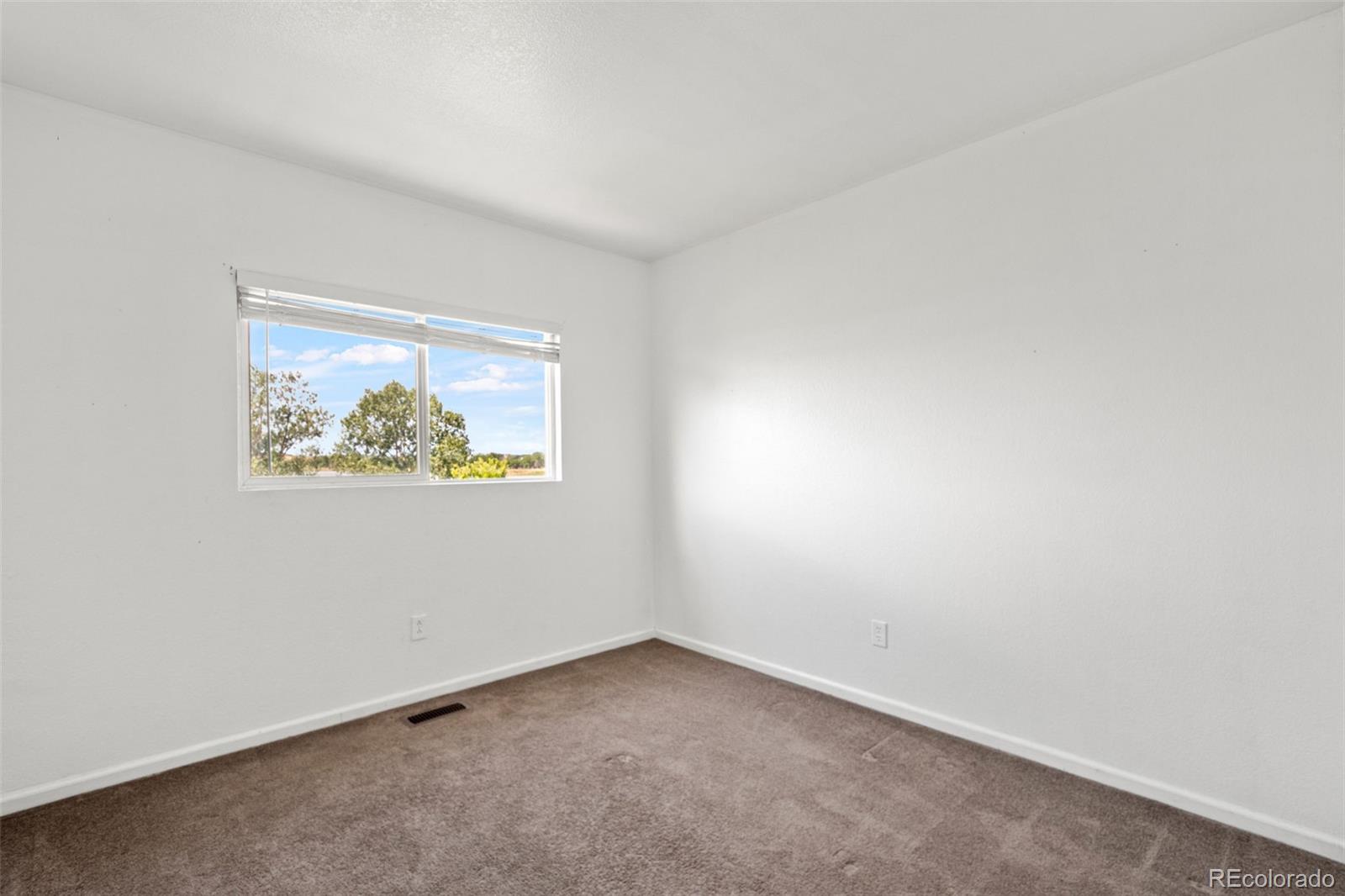 MLS Image #16 for 857  mockingbird lane,brighton, Colorado