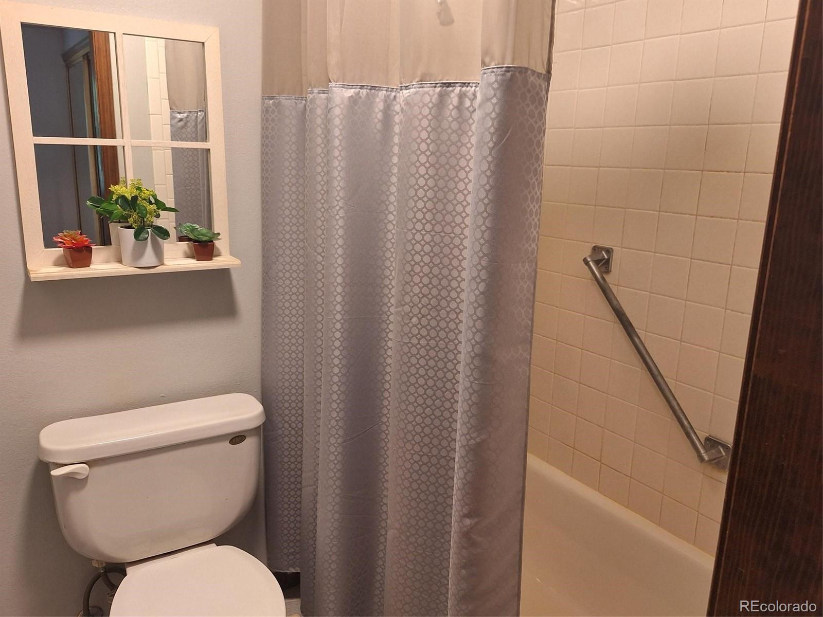 MLS Image #12 for 7505 w yale street,denver, Colorado