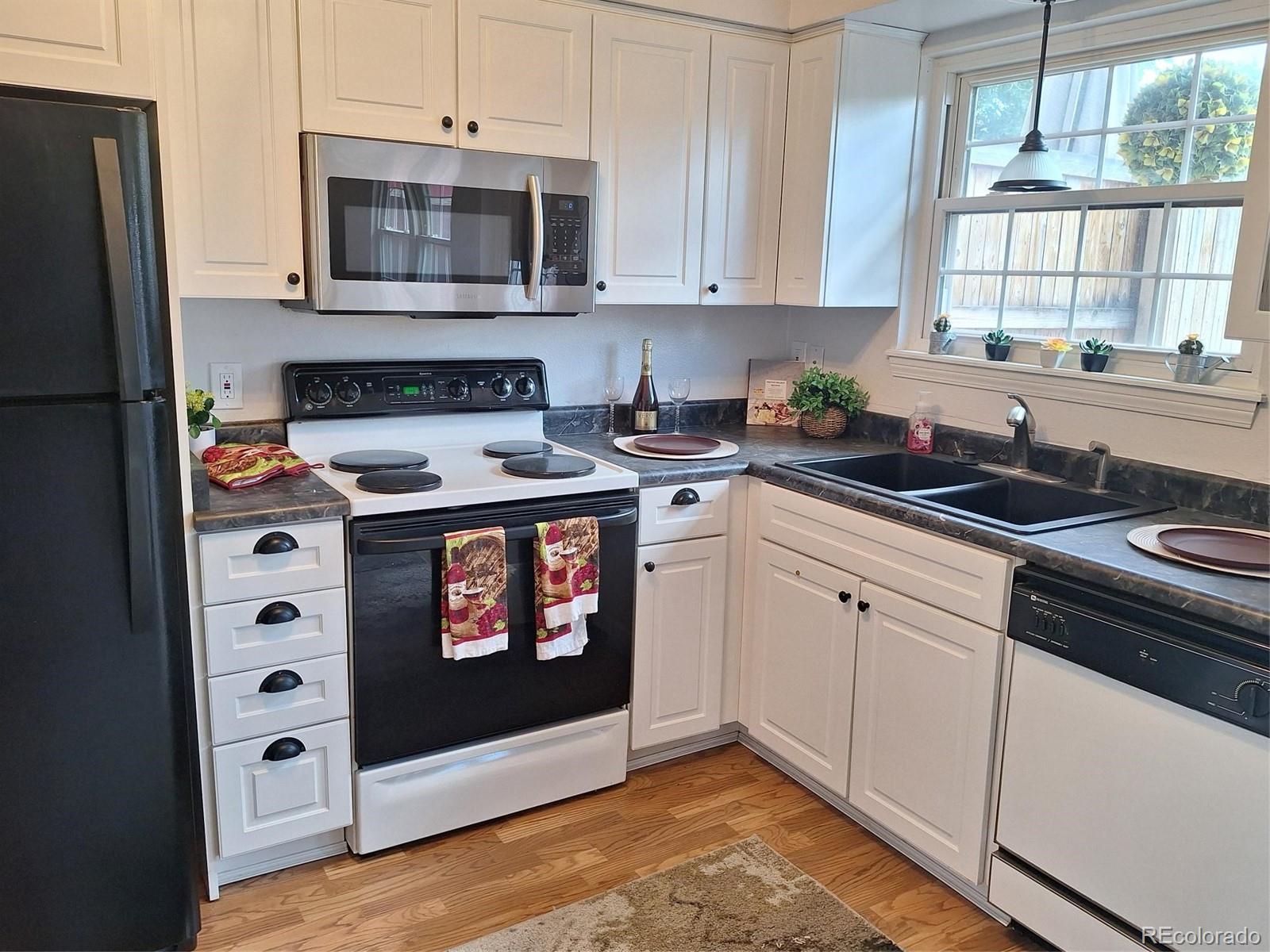 MLS Image #4 for 7505 w yale street,denver, Colorado
