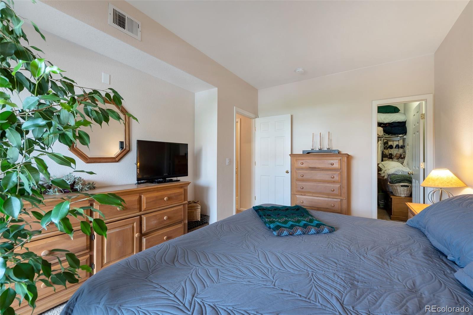 MLS Image #12 for 911 s zeno way,aurora, Colorado