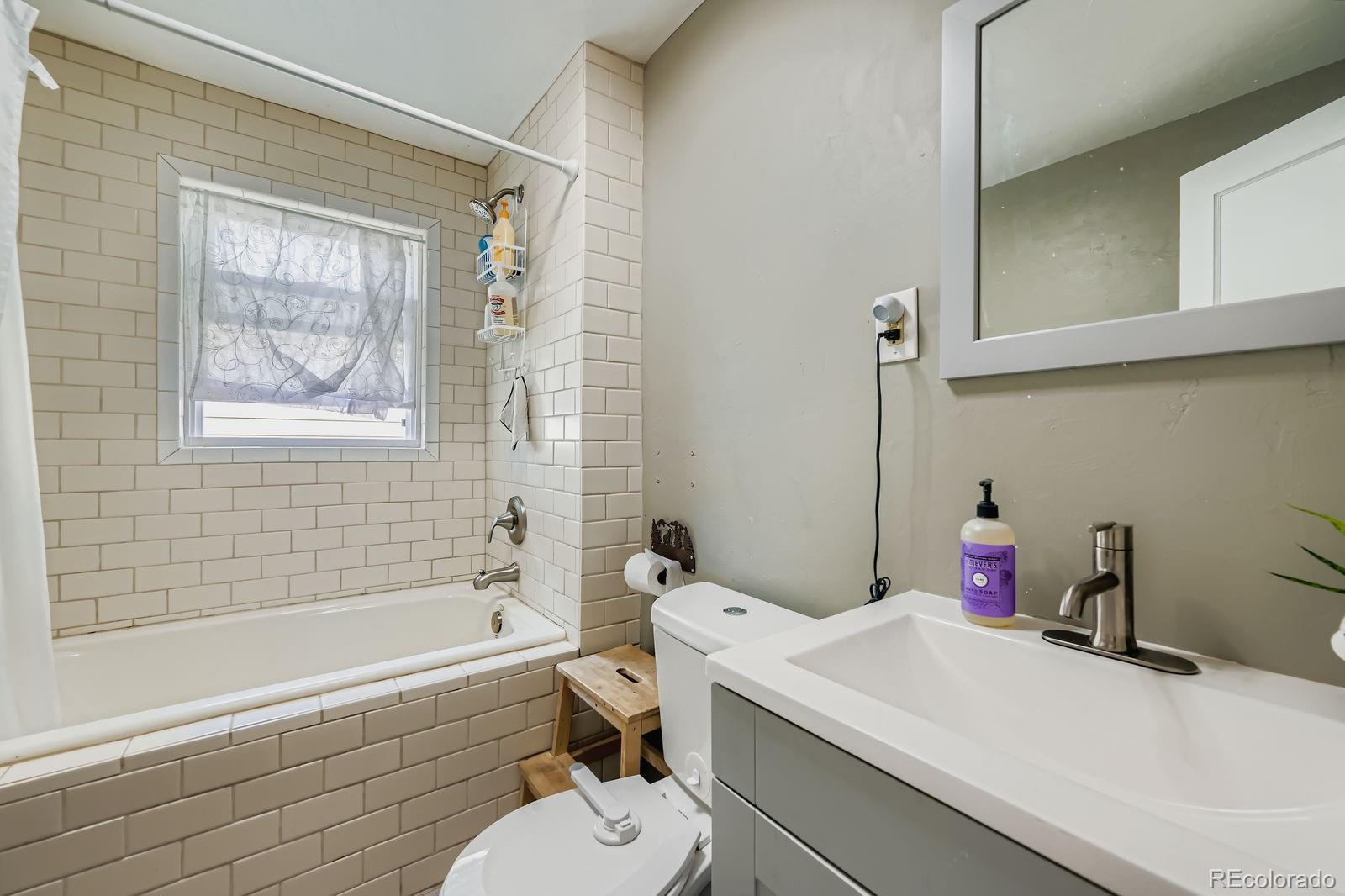 MLS Image #12 for 1026  gay street,longmont, Colorado