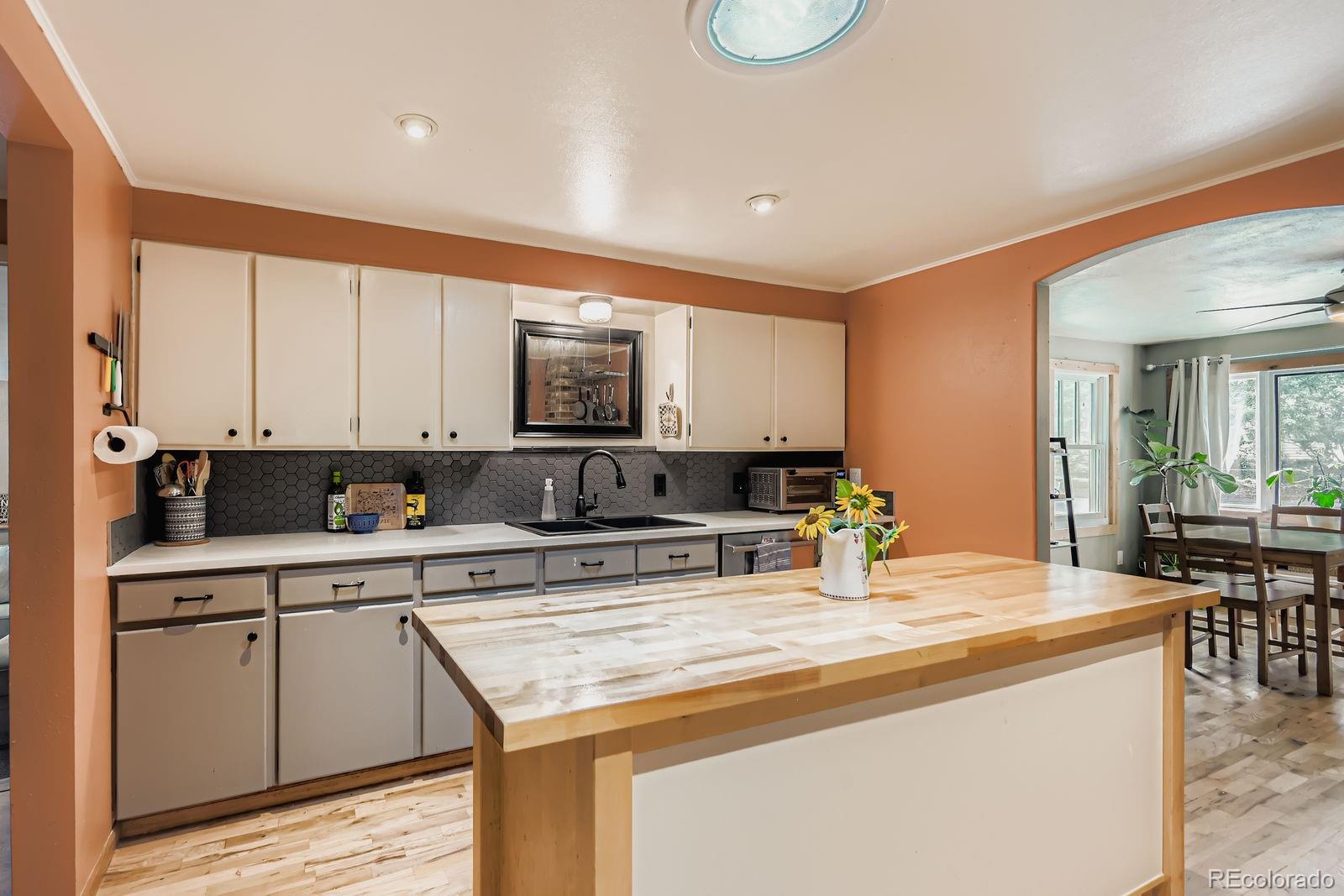 MLS Image #3 for 1026  gay street,longmont, Colorado