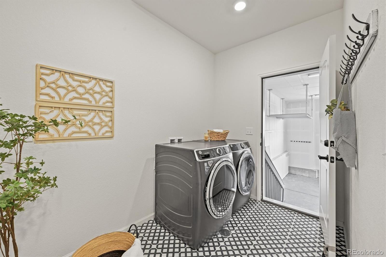 MLS Image #16 for 17294 w 94th avenue,arvada, Colorado